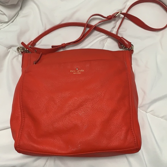 Kate Spade Cobble Hill Curtis Bag in Maraschino - Picture 8 of 16